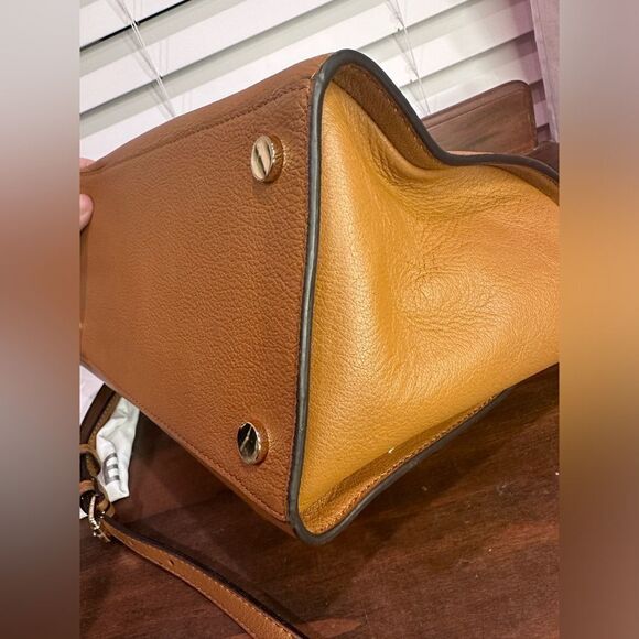 NEW Michael Kors Hamilton Studio Brown Acorn Leather Satchel Camel Keylet $428 - Picture 9 of 16